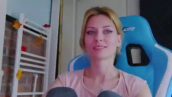 KaroKaroline
