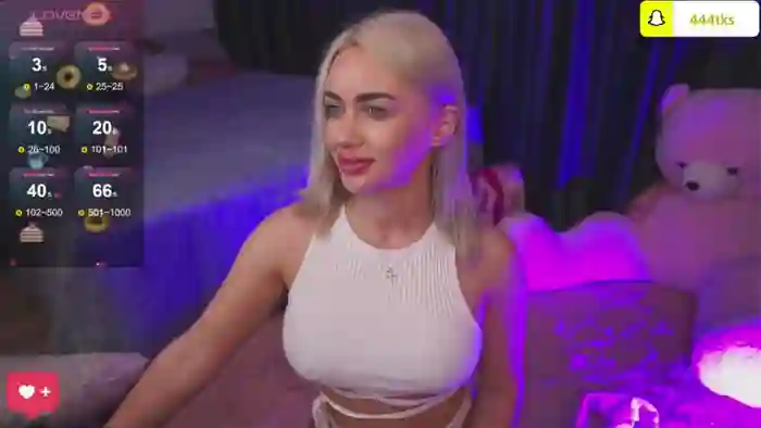 CuteLittleBlondy