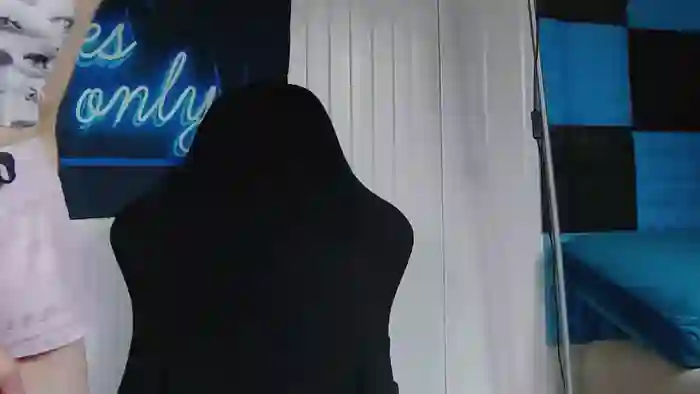 KaroKaroline