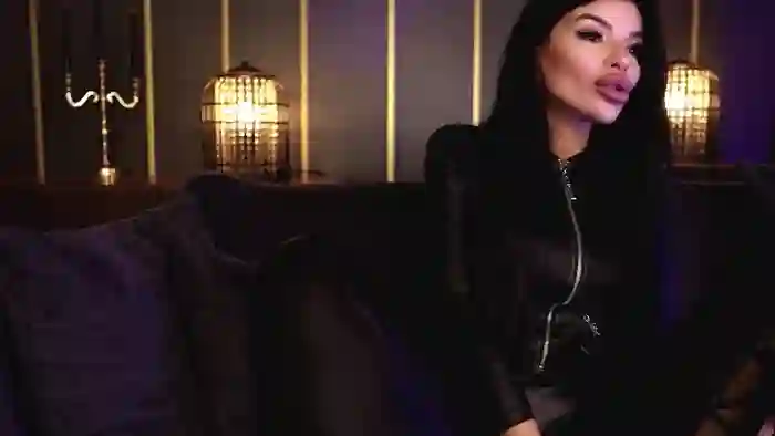 EleniaDevons