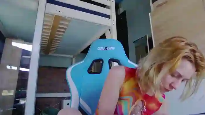 KaroKaroline