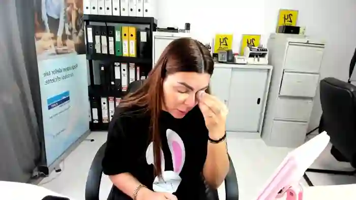 SassyTiff
