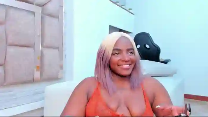 nahomye_taylor