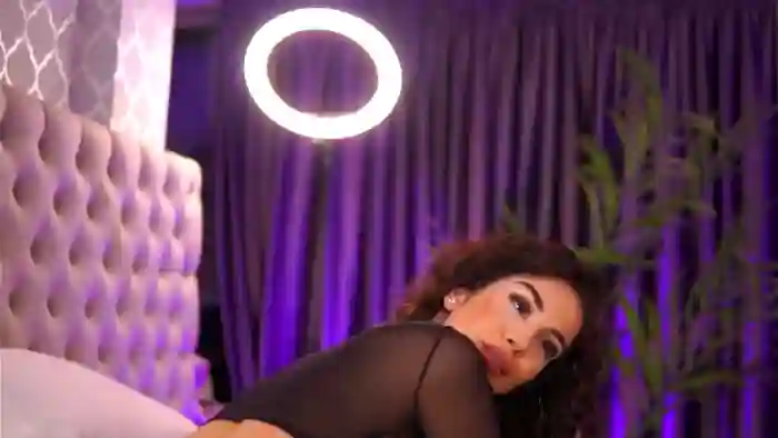 RoshenAmira