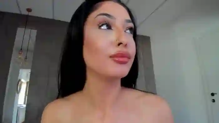 Awesome_Jolie