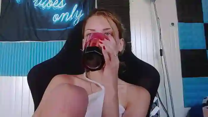 KaroKaroline