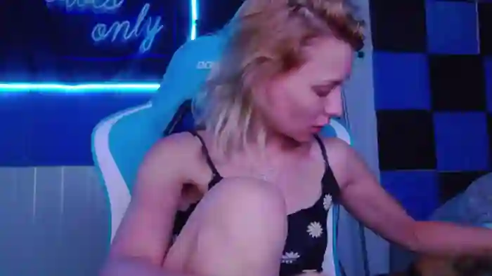 KaroKaroline