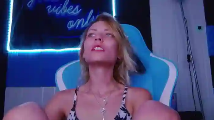 KaroKaroline