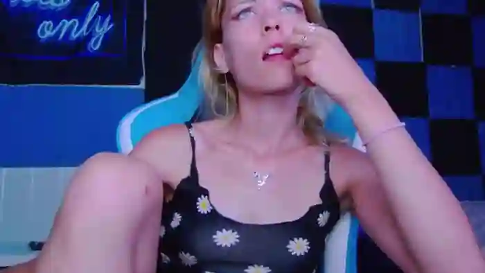 KaroKaroline