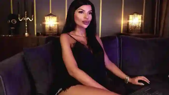 EleniaDevons