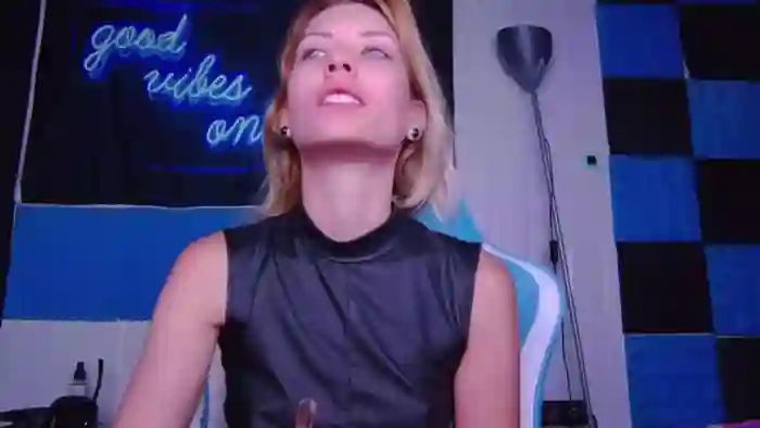 KaroKaroline