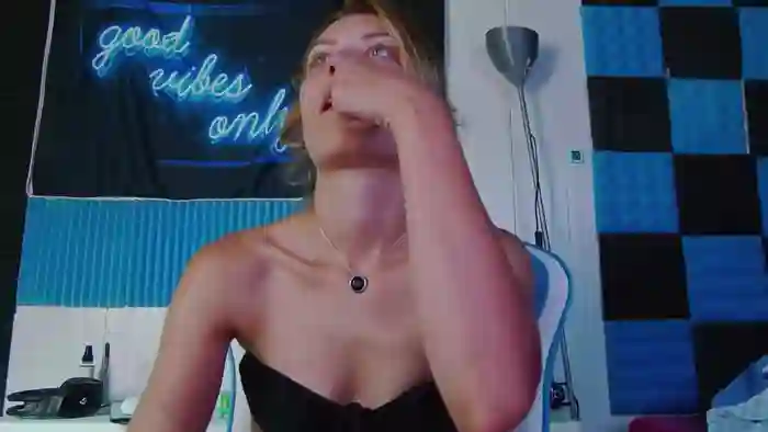 KaroKaroline