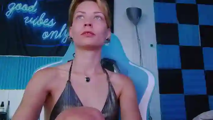 KaroKaroline